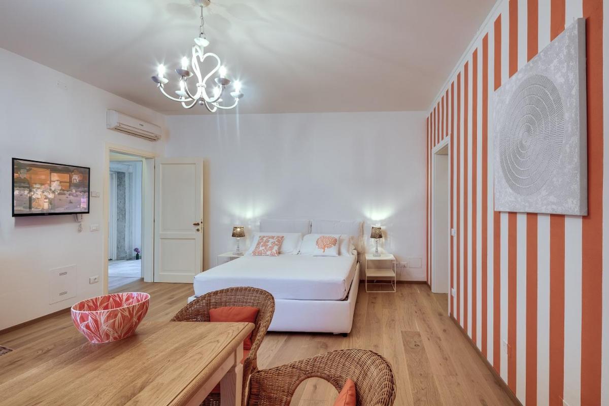 Rambaldi Apartments In Casa Nr 6 With Shared Terrace Bardolino Exteriör bild