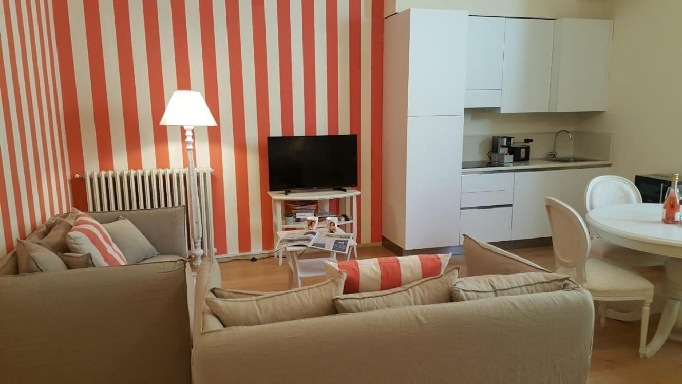 Rambaldi Apartments In Casa Nr 6 With Shared Terrace Bardolino Rum bild